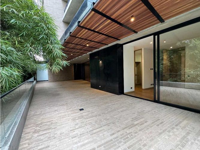 Apartamento en venta en El Poblado, Medellín · foto 10 de 18