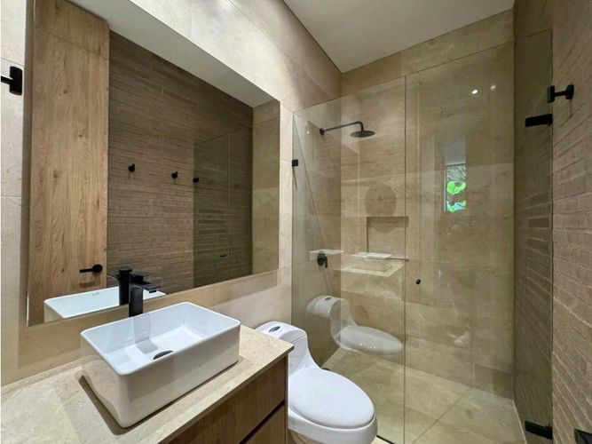 Apartamento en venta en El Poblado, Medellín · foto 14 de 18