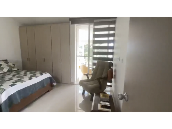 Casa de 4 alcobas en venta en El Castillo, Jamundí, 240 m² · foto 8 de 16