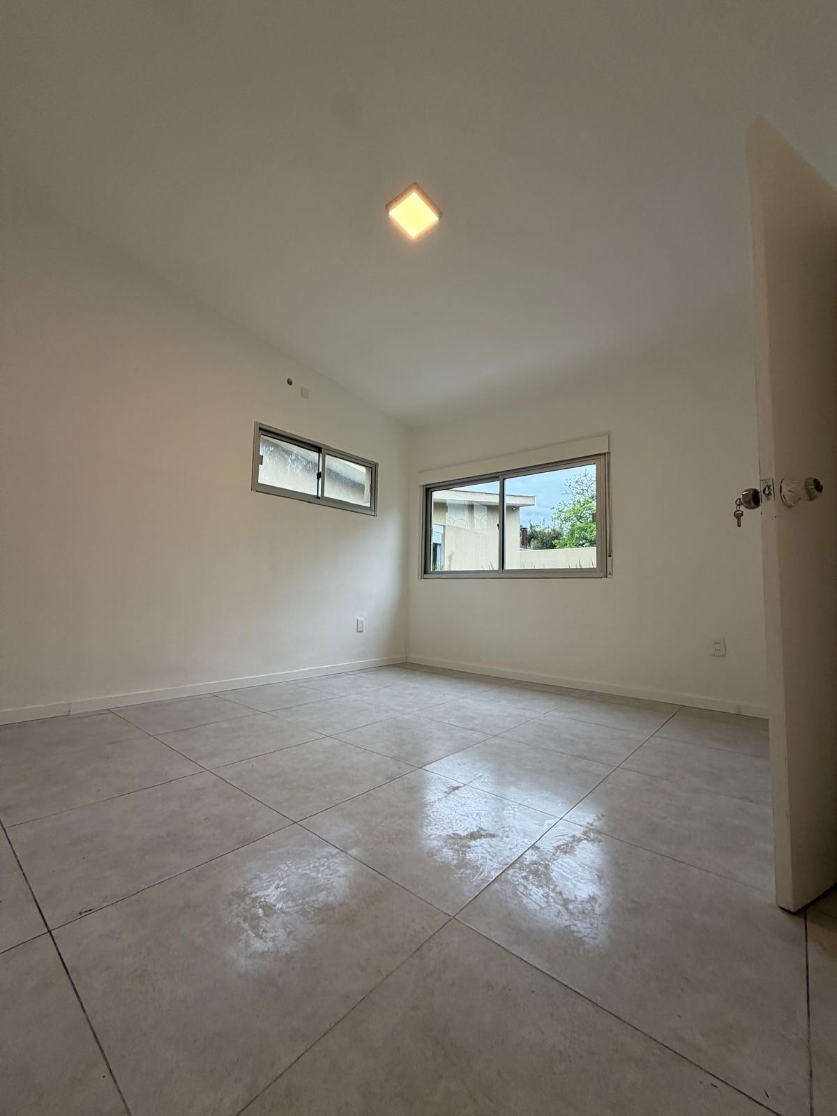 Alquiler Apto Tipo Casa 2 Dormitorios con Patio | Carrasco Norte · Foto 12
