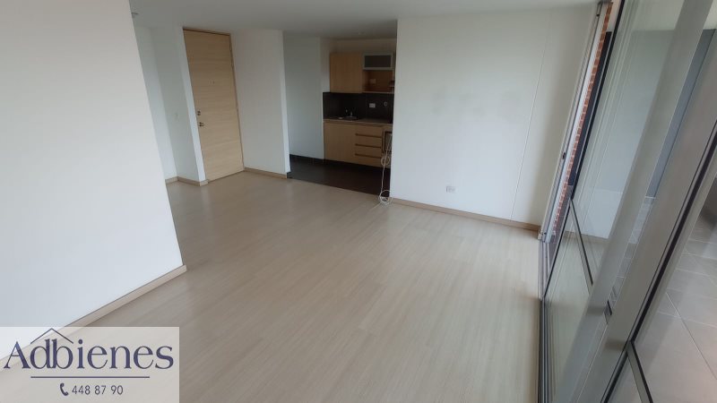 Apartamento en Arriendo en Loma del Esmeraldal, Envigado