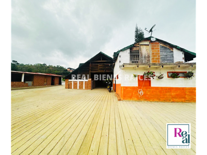 Finca en venta en Barro Blanco, Rionegro, 270 m² · foto 17 de 22