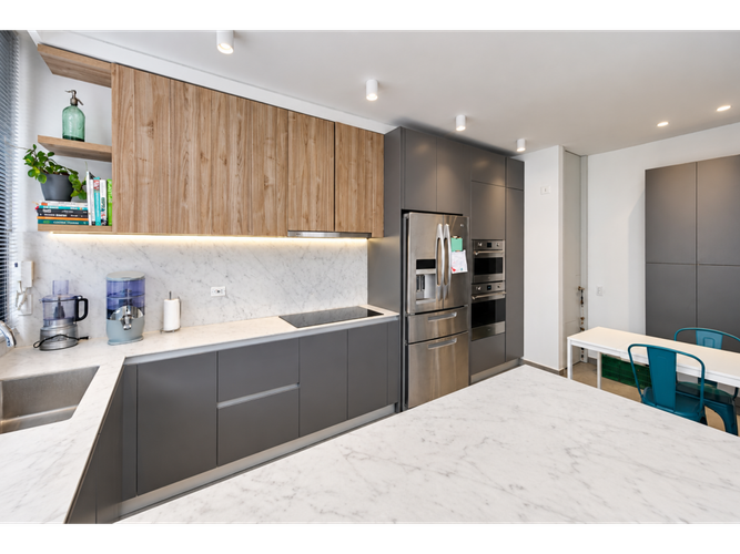Apartamento de 3 alcobas en venta en La Cabrera, Bogotá, 242 m² · foto 5 de 20