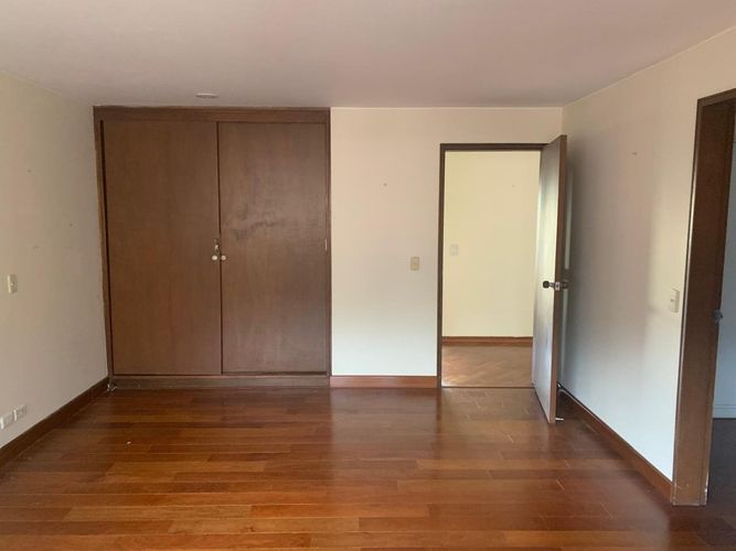Apartamento en venta en Los Rosales, Bogotá · foto 5 de 20