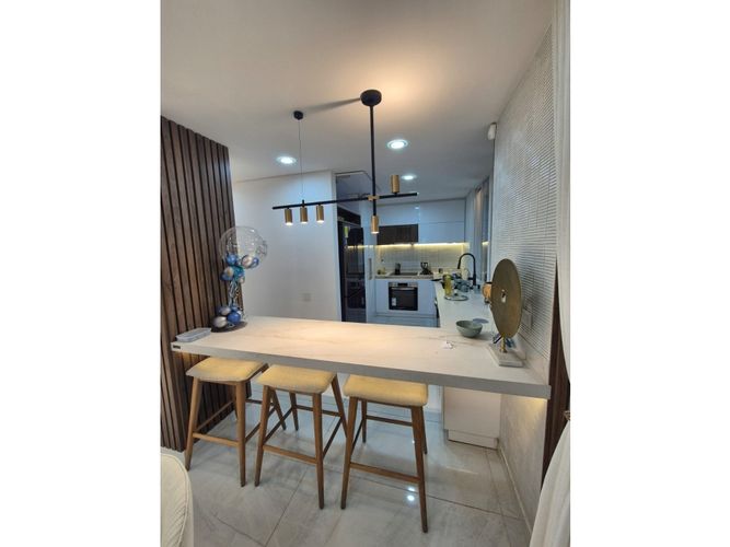 Casa de 4 alcobas en venta en El Castillo, Jamundí, 320 m² · foto 4 de 24