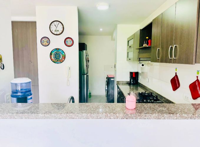 Apartamento de 3 alcobas en venta en Menzuly, Floridablanca, 94 m² · foto 3 de 20