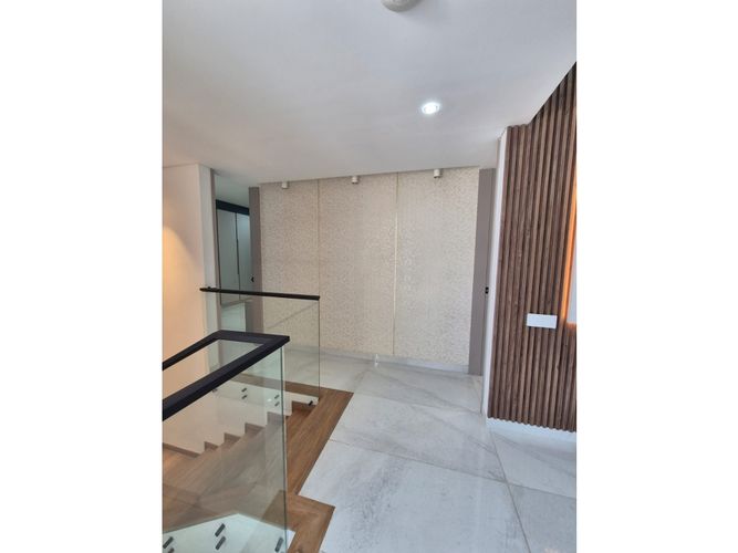 Casa de 4 alcobas en venta en El Castillo, Jamundí, 320 m² · foto 24 de 24