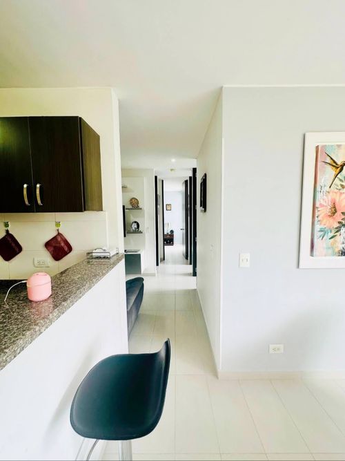 Apartamento de 3 alcobas en venta en Menzuly, Floridablanca, 94 m² · foto 5 de 20