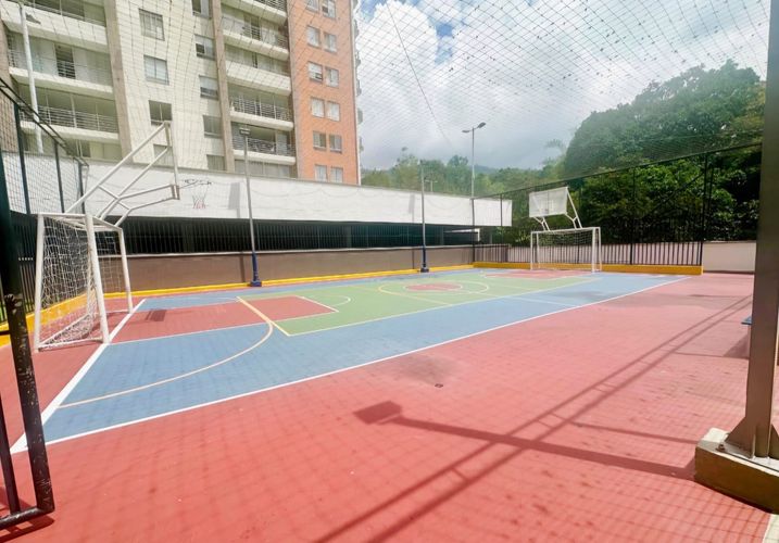 Apartamento de 3 alcobas en venta en Menzuly, Floridablanca, 94 m² · foto 19 de 20