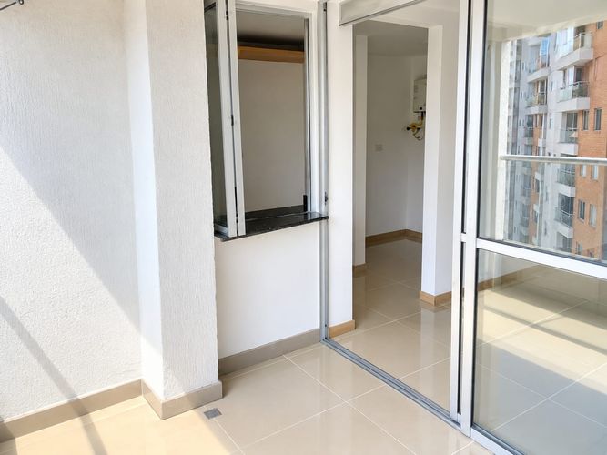 Apartamento de 3 alcobas en venta en Las Antillas, Envigado, 64 m² · foto 3 de 8