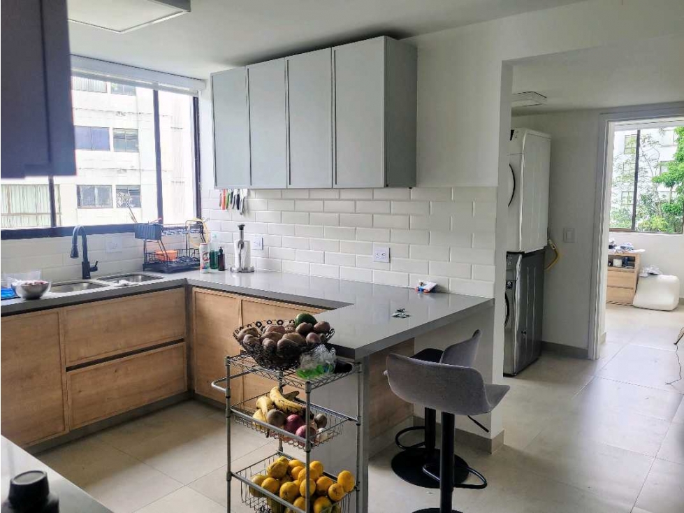 Apartamento en venta en El Poblado, Medellín · foto 7 de 17