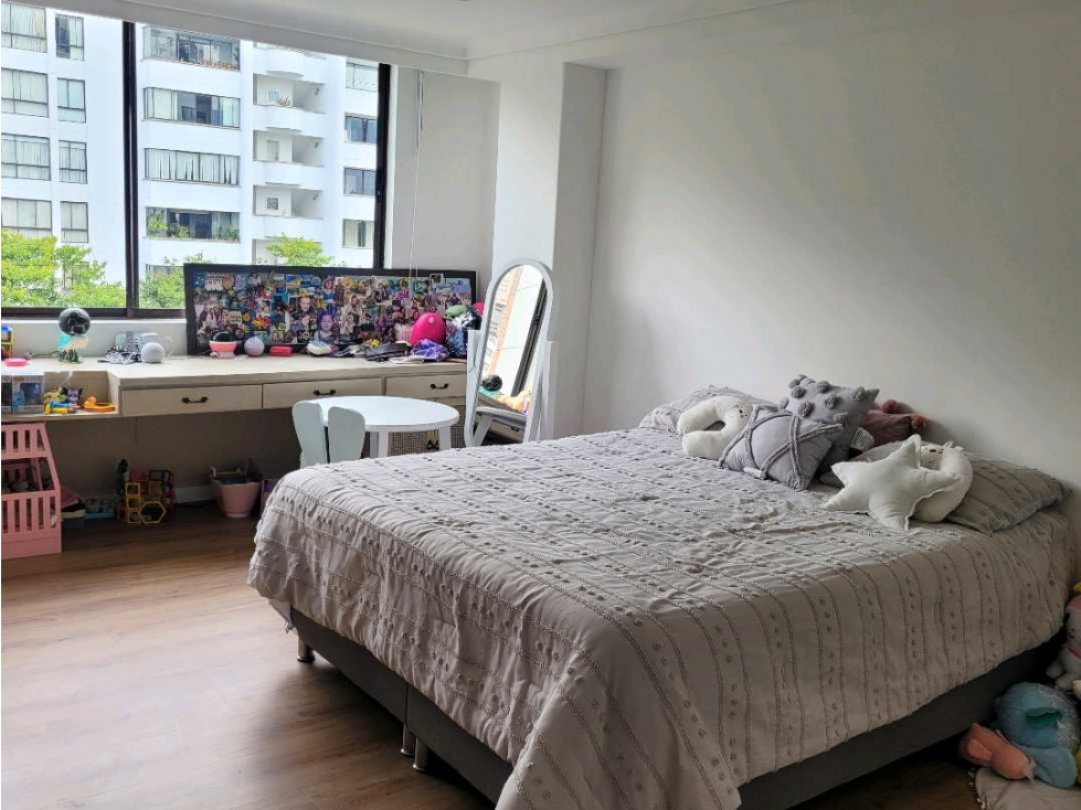Apartamento en venta en El Poblado, Medellín · foto 14 de 17