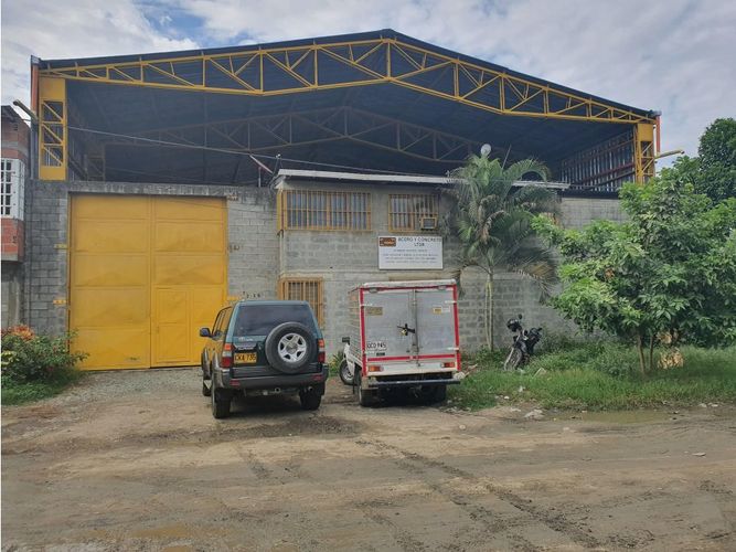 Bodega en venta en San Pedro, Cali, 2000 m² · foto 4 de 8