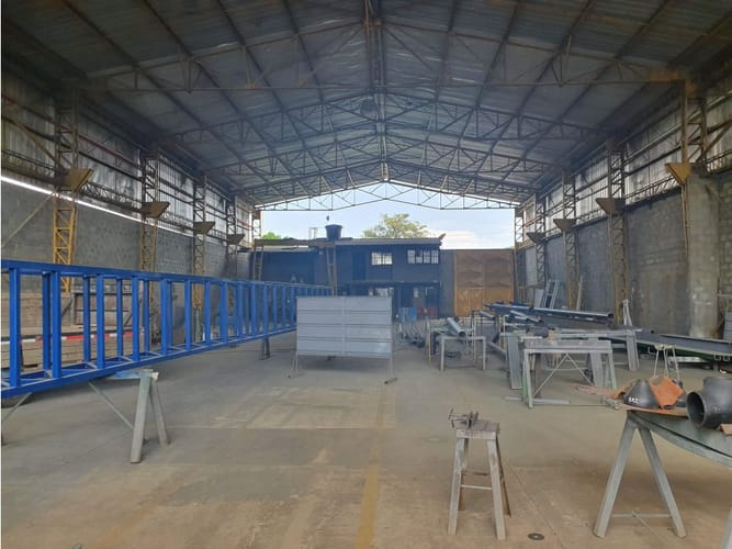Bodega en venta en San Pedro, Cali, 2000 m² · foto 5 de 8