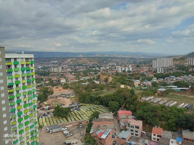 Apartamento de 2 alcobas en venta en Altos De La Campiña, Girón, 41 m² · foto 19 de 20