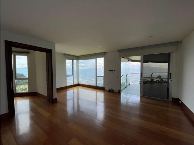 Casa de 3 alcobas en venta en Las Palmas, Envigado, 540 m² · foto 10 de 24