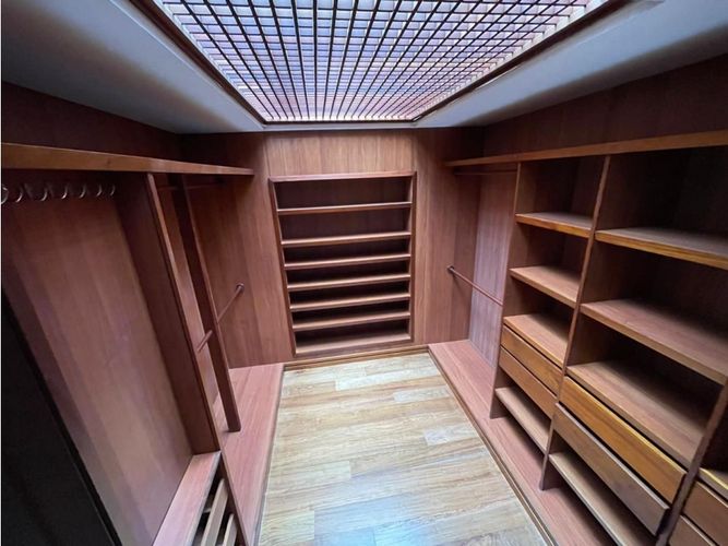 Casa de 3 alcobas en venta en Las Palmas, Envigado, 540 m² · foto 18 de 24