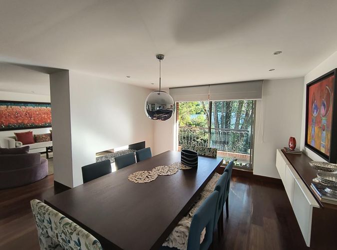 Apartamento de 3 alcobas en venta en El Virrey, Bogotá, 340 m² · foto 4 de 24