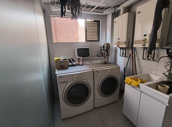 Apartamento de 3 alcobas en venta en El Virrey, Bogotá, 340 m² · foto 9 de 24