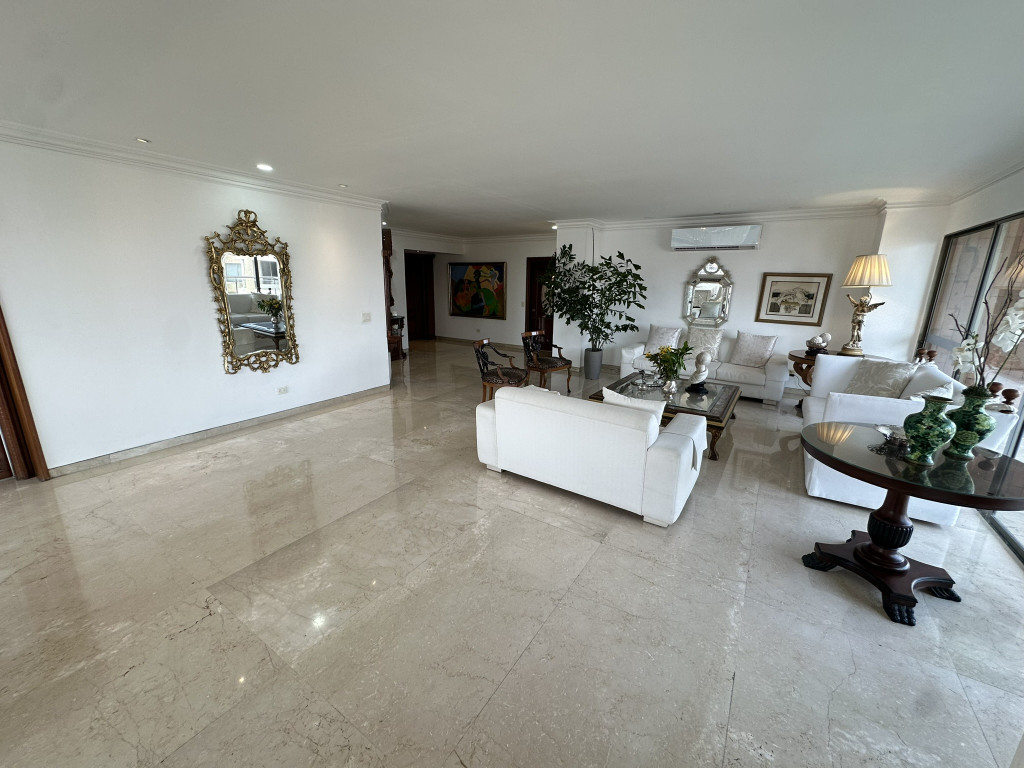 Apartamento en venta en Altos Del Limon, Barranquilla · foto 4 de 24