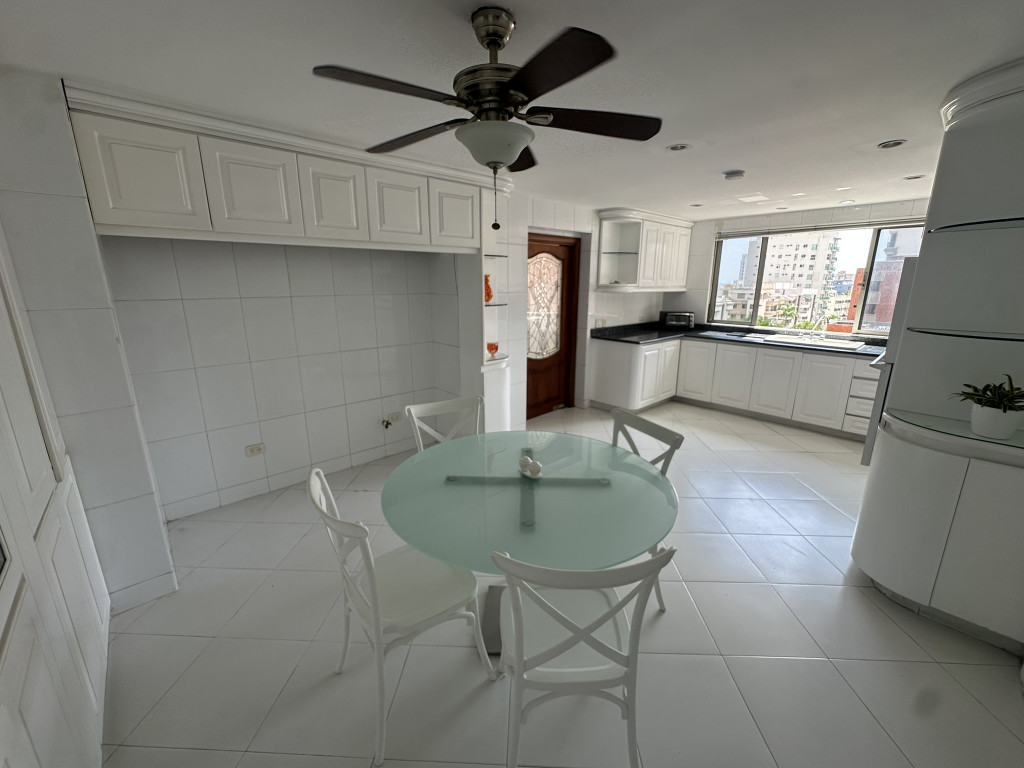 Apartamento en venta en Altos Del Limon, Barranquilla · foto 12 de 24