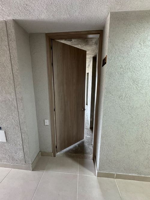 Apartamento en venta en Base Aerea, Cali · foto 2 de 13