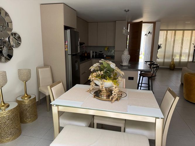 Casa de 3 alcobas en venta en La Ceja, 135 m² · foto 3 de 22