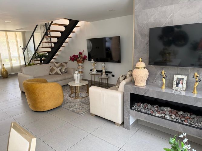 Casa de 3 alcobas en venta en La Ceja, 135 m² · foto 4 de 22