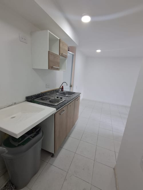 Apartaestudio en venta en El Redil, Bogotá, 37 m² · foto 5 de 7