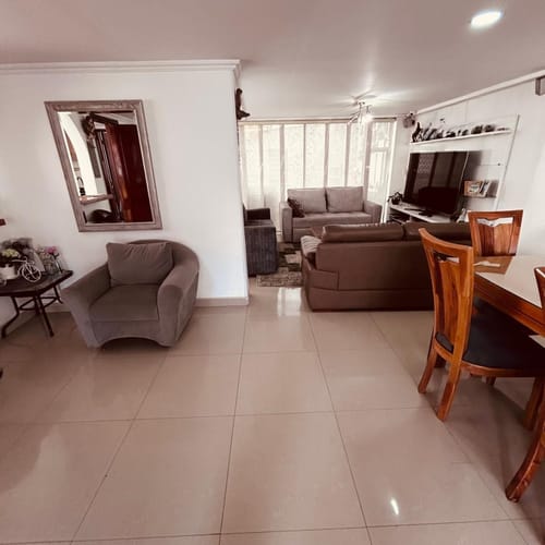 Casa de 4 alcobas en arriendo en La Felicidad, Bogotá, 500 m² · foto 11 de 16