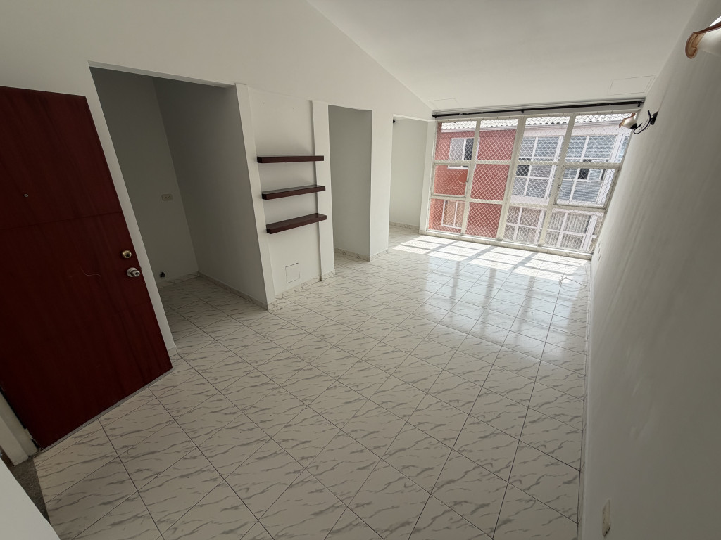 Apartamento en venta en Las Delicias, Cali · foto 8 de 24