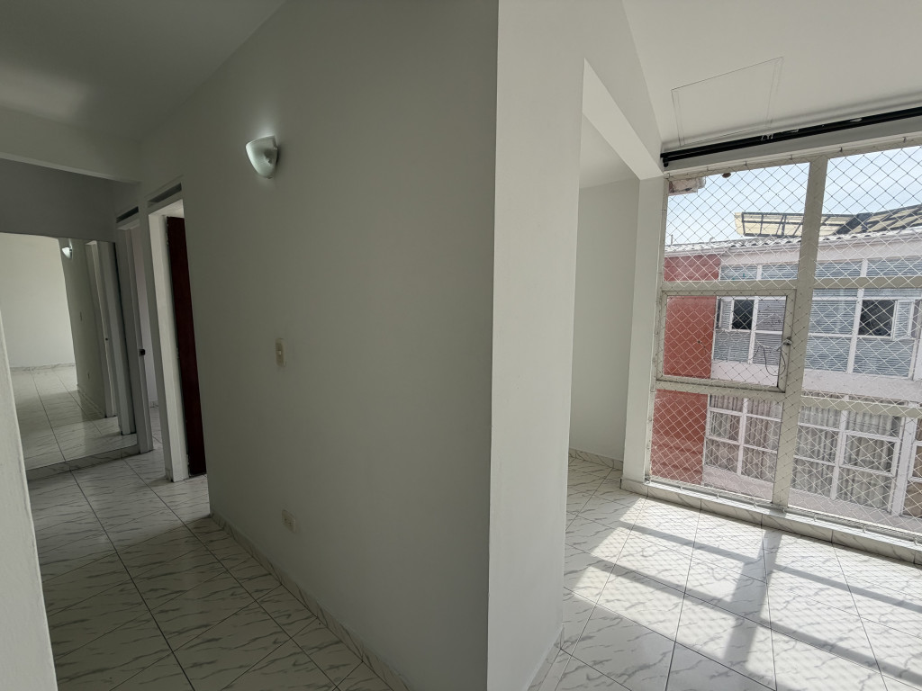 Apartamento en venta en Las Delicias, Cali · foto 15 de 24