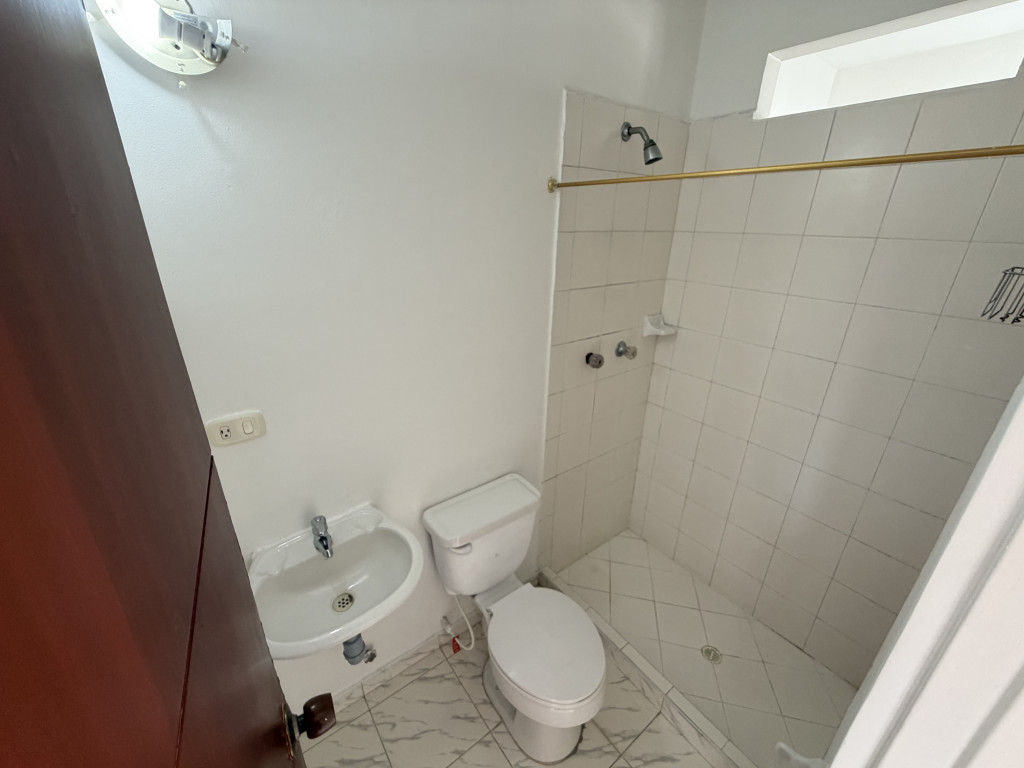 Apartamento en venta en Las Delicias, Cali · foto 23 de 24