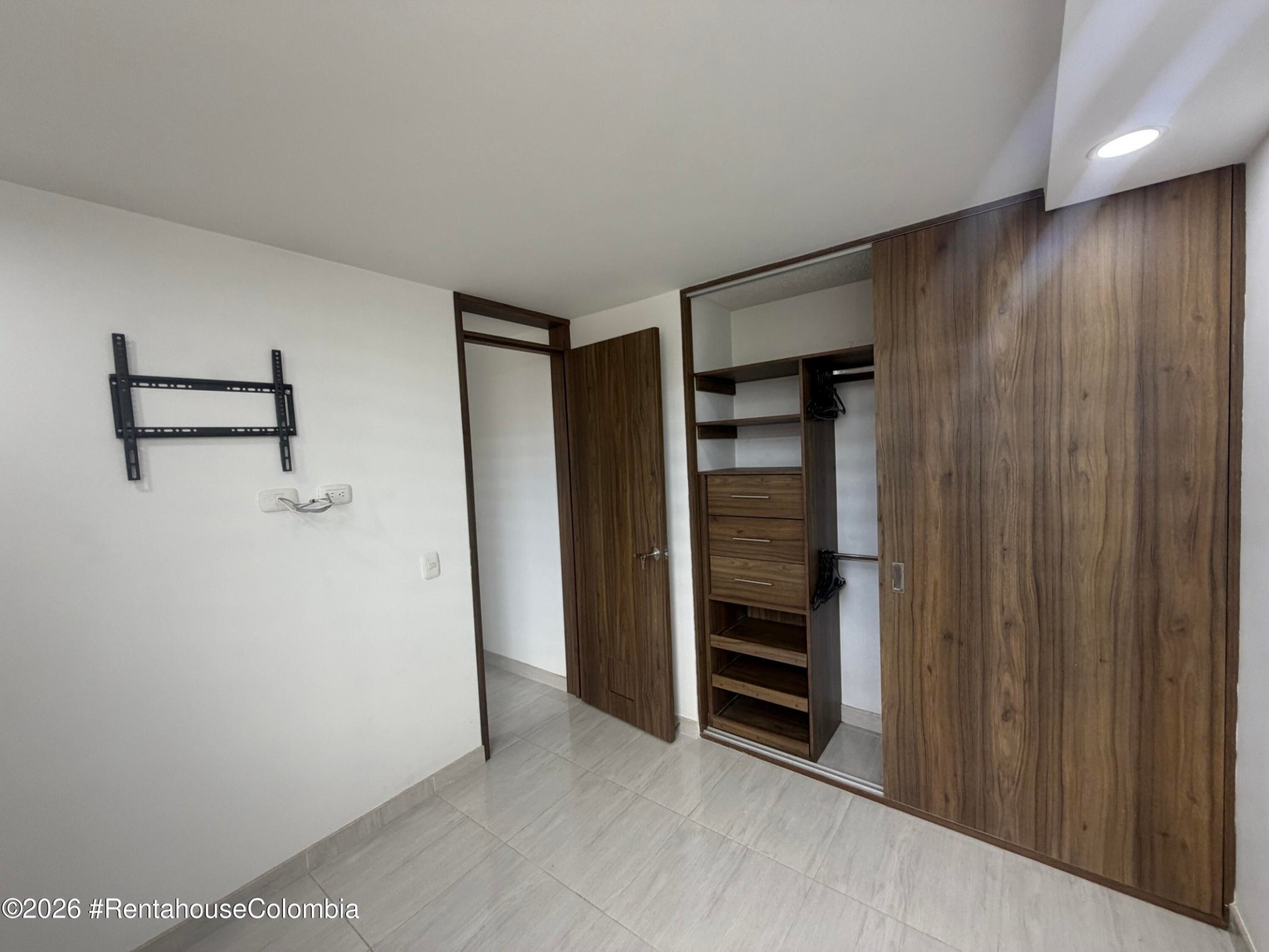 Apartamento en venta en Engativá, Bogotá · foto 3 de 16