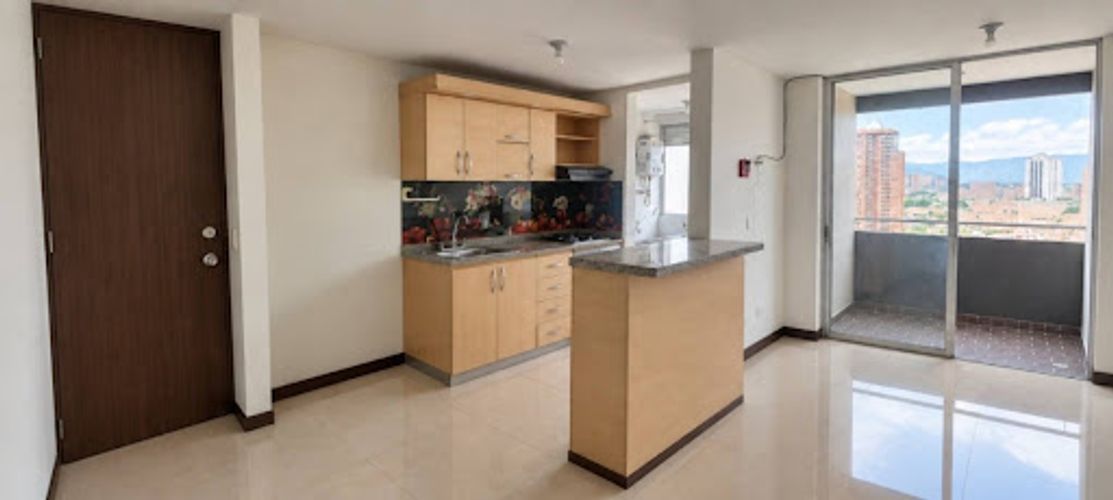 Apartamento de 2 alcobas en venta en Niquia, Bello, 61 m² · foto 3 de 13