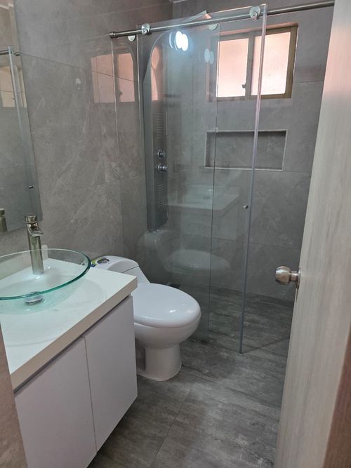 Casa de 3 alcobas en venta en Ibagué, 320 m² · foto 3 de 16