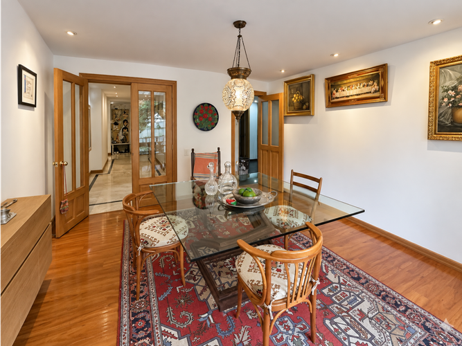 Apartaestudio en venta en Los Rosales, Bogotá, 174 m² · foto 8 de 24