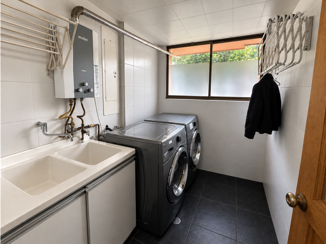 Apartaestudio en venta en Los Rosales, Bogotá, 174 m² · foto 12 de 24