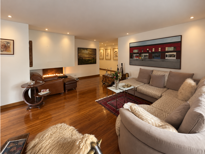 Apartaestudio en venta en Los Rosales, Bogotá, 174 m² · foto 17 de 24
