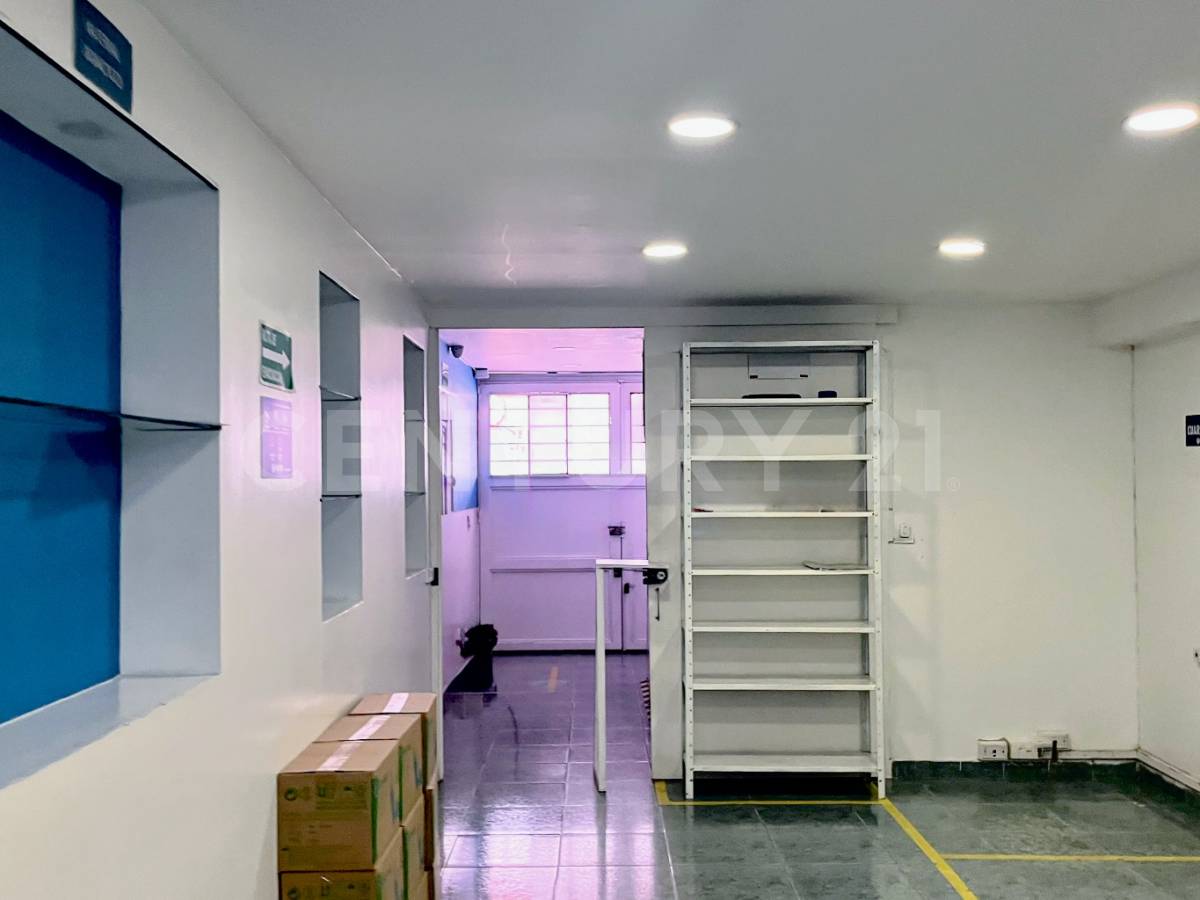 Casa en venta en Spring, Bogotá · foto 2 de 13