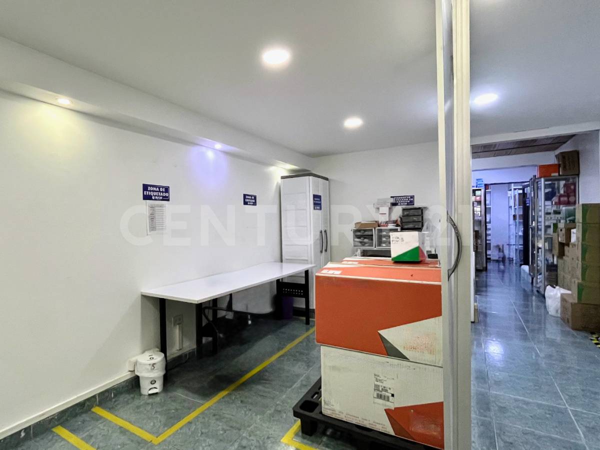 Casa en venta en Spring, Bogotá · foto 4 de 13