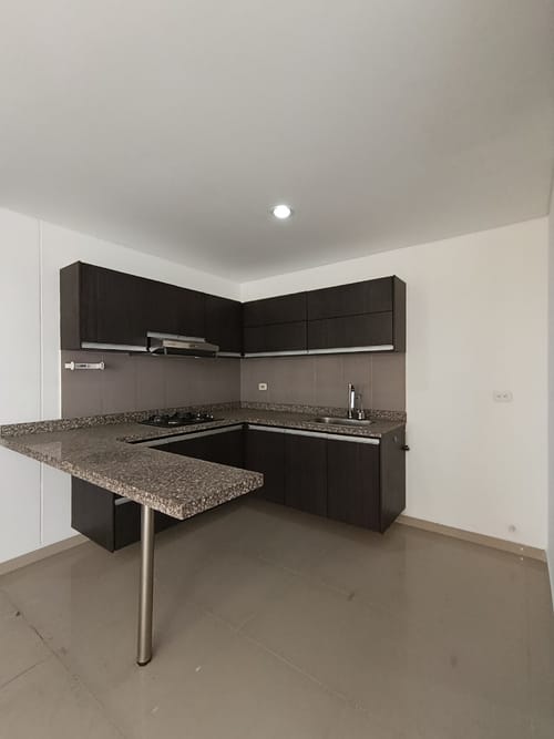 Apartamento de 3 alcobas en venta en Bellavista, Los Patios, 80 m² · foto 2 de 15