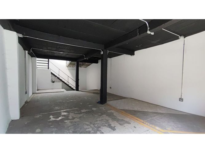 Local en venta en Alcala, Envigado, 327 m² · foto 7 de 24