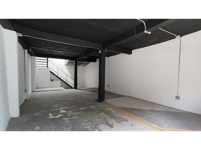 Local en arriendo en Alcala, Envigado, 327 m² · foto 7 de 24