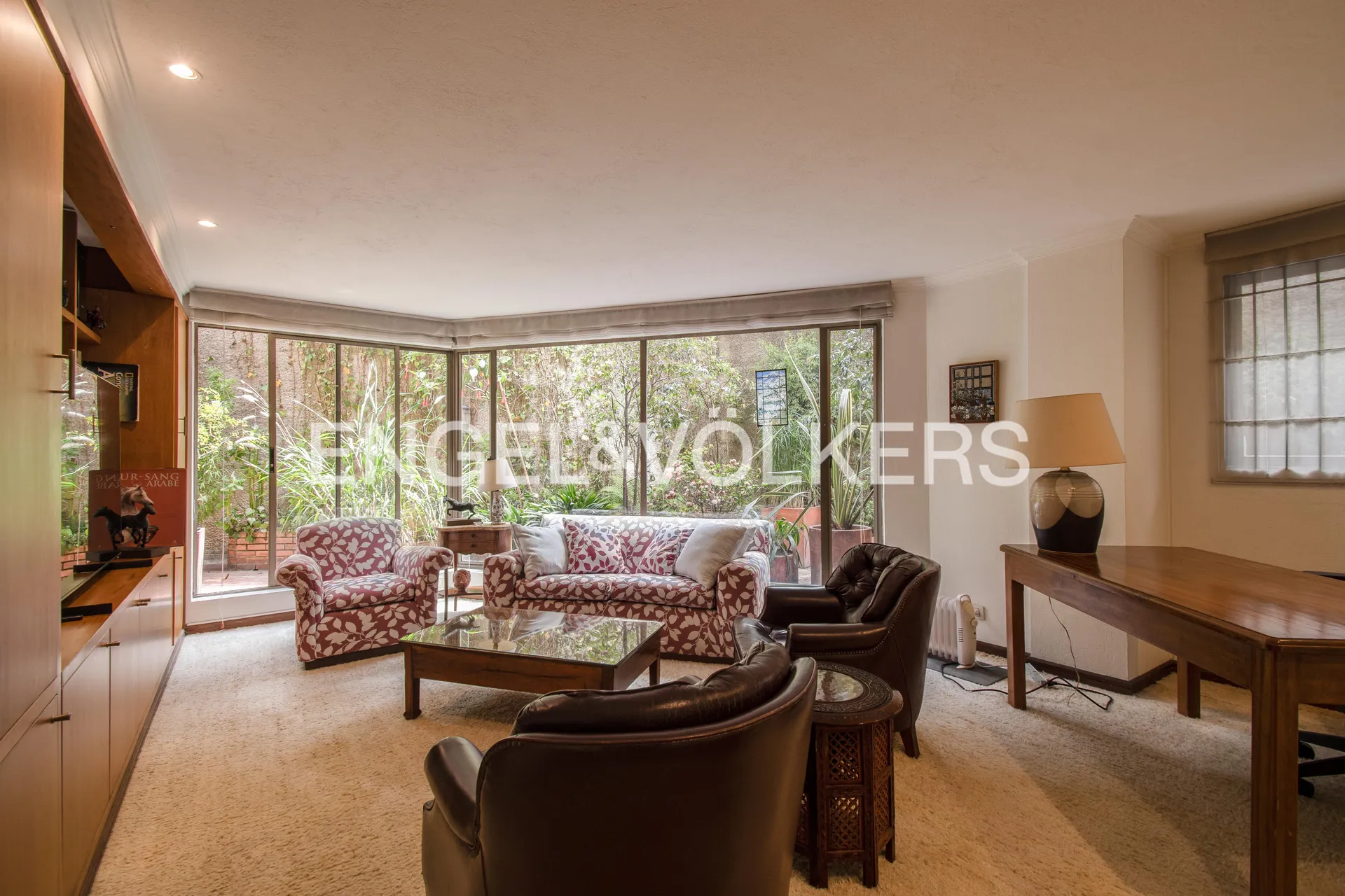 Apartamento en venta en Los Rosales, Bogotá · foto 8 de 16