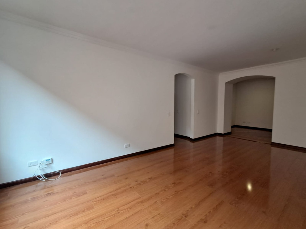 Apartamento en venta en San Patricio, Bogotá · foto 3 de 19