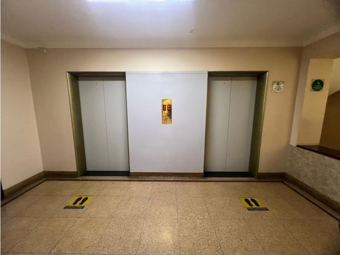 Oficina en venta en La Candelaria, Medellín, 25 m² · foto 5 de 20