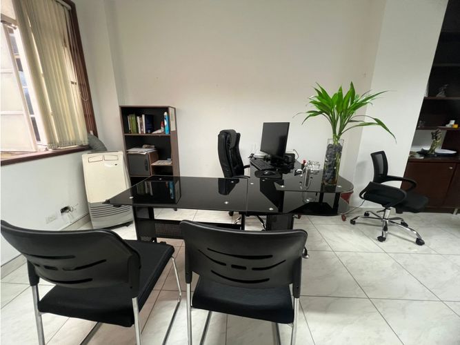 Oficina en venta en La Candelaria, Medellín, 25 m² · foto 8 de 20