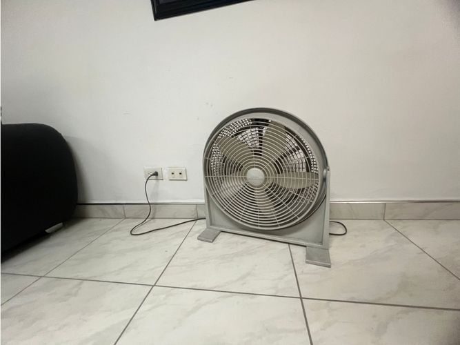 Oficina en venta en La Candelaria, Medellín, 25 m² · foto 12 de 20