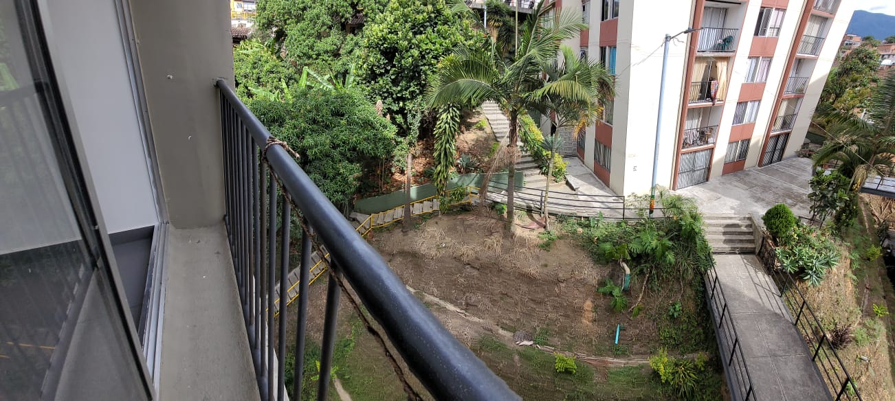 Apartamento en venta en Cumbres, Envigado · foto 12 de 16